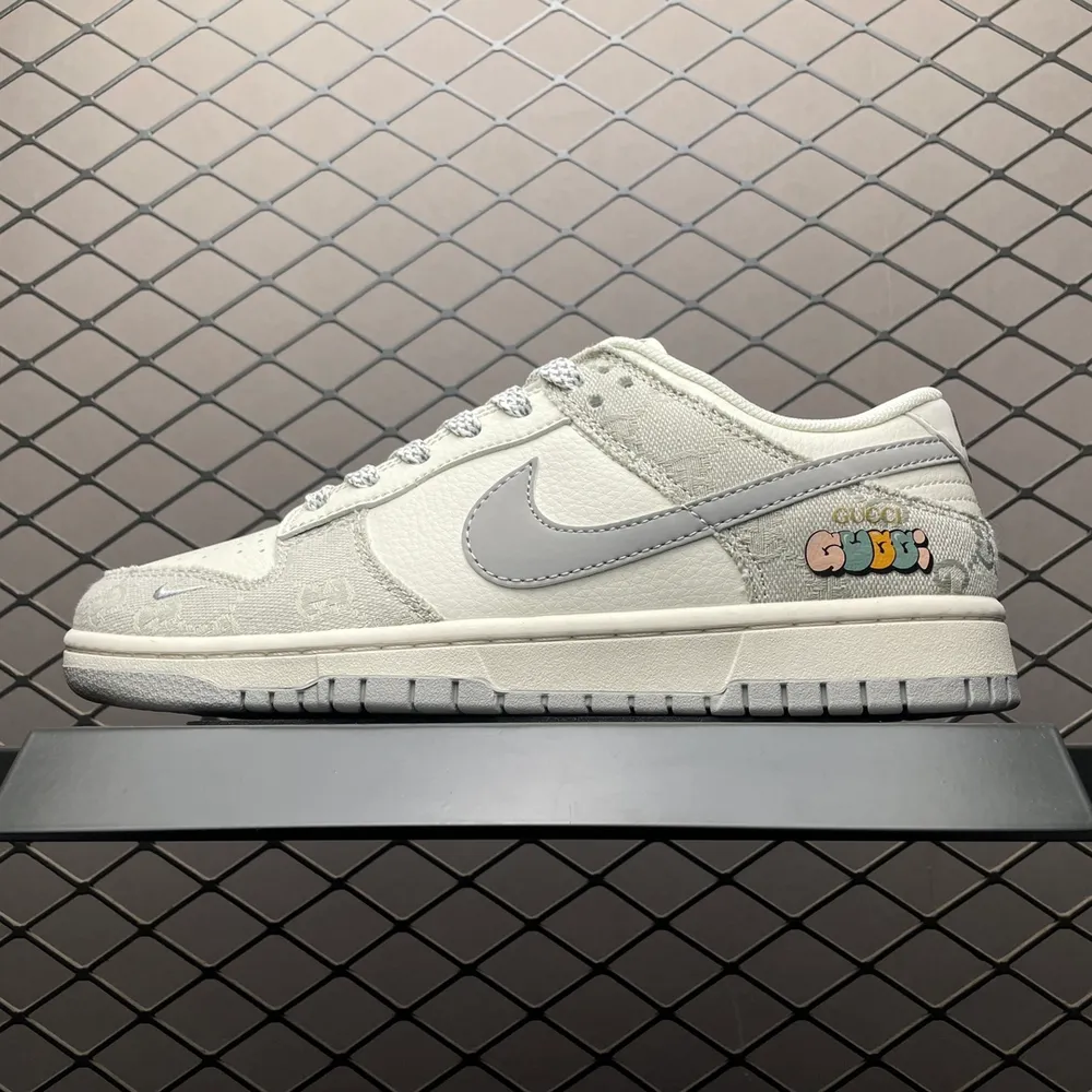 💰640 純原NK Dunk Low 客制款 低幫休閒板鞋 XX2025-802 尺碼：36 36.5 37.5 38 38.5 39 40 40.5 41 42 42.5 43 44 44.5 45 編號：33YEFFJ