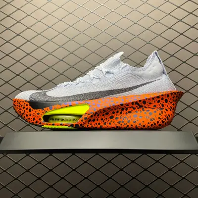 💰669 純原NK Alphafiy 3 阿爾法飛行3代系列馬拉松輕量超跑競速運動慢跑鞋 FN7672-900 採用全新Atomknit 3.0鞋面織物融合TPU絲半透明鞋面材質#前掌外露式分離式2個Zoom Air氣墊設計效果#中底採用