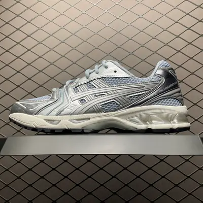 💰579  純原 Asics 亞瑟士 GEL-Kayano 14 低幫運動休閒跑步鞋 1203A537-401 尺碼：36 37 37.5 38 38.5 39 39.5 40 40.5 41.5 42 42.5 43.5 44 44.5
