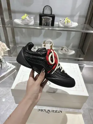 2024𝐀𝐥𝐞𝐱𝐚𝐧𝐝𝐞𝐫 𝐌𝐜𝐐𝐮𝐞𝐞𝐧#/亞歷山大·麥昆最新 Flexion系列 復古 休閒 運動鞋 p670
