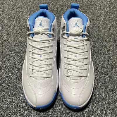 純原 Air Jordan 12 " Melo " 白藍 AJ12喬12 男子文化籃球鞋 CT8013-112 圈內知名口碑大廠出品 原楦原紙板 原廠皮料 原廠碳板打造 極致一眼正品既視感 高階外貿零售專供品質 尺碼：40 40.5 41 