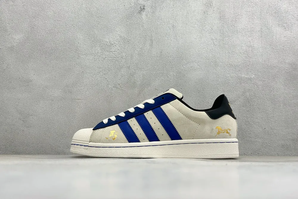 福利特價459💰  純原                                                                                      Adidas Originals“馬年聯名