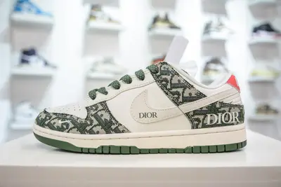 💰650