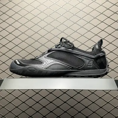 純原Balenciaga 巴黎世家 Radar 低幫運動休閒鞋 865703 官方原配套鞋盒 防塵紙配套齊全 尺碼：35 36 37 38 39 40 41 42 43 44 45 46 編號：35UFTT101