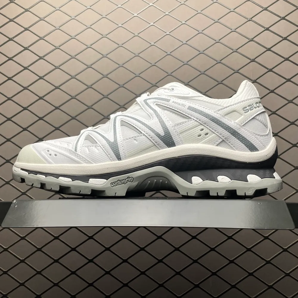 💰659 純原Salomon 薩洛蒙 XT-Quest 戶外越野跑鞋 410523 經典白 XTQ 該系列由合成纖維和網眼織物鞋面製成，耐磨且經久耐用。Quicklace繫帶系統，便於穿脫 下面的緩衝由 Orthalite鞋墊和4D Ad