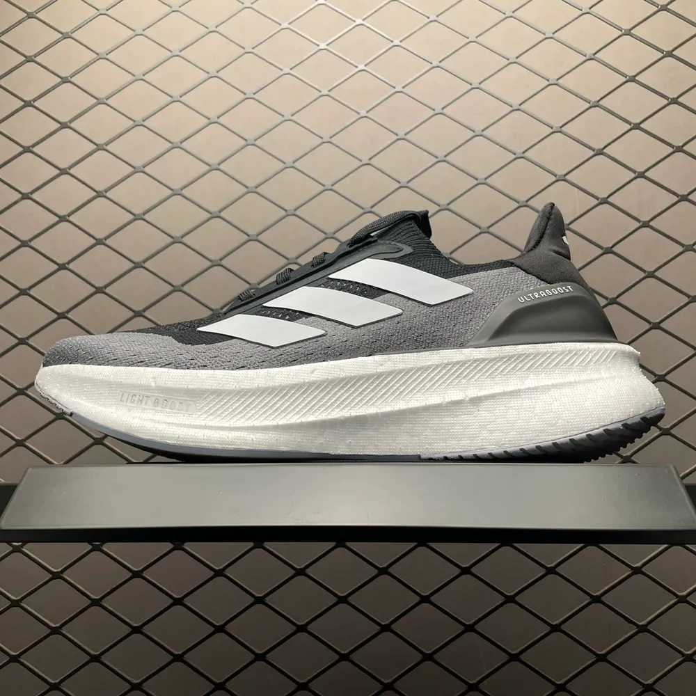 💰569 純原AD 阿迪 Ultra Boost 5X 超彈力爆米花中底休閒跑步鞋 IH3110 尺碼：36 36.5 37 38 38.5 39 40 40.5 41 42 42.5 43 44 44.5 45 46 46.5 47 4
