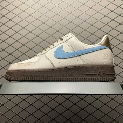 💰550 純原NK Air Force 1 Low 空軍一號低幫休閒板鞋 HQ3458-142 原廠衝刀皮料切割乾淨 無任何毛邊 打造純正空軍 全掌內建蜂窩氣墊 原盒配件 原廠中底鋼印、拉幫完美 全套原楦原模傾力打造完美版型 尺碼：36 