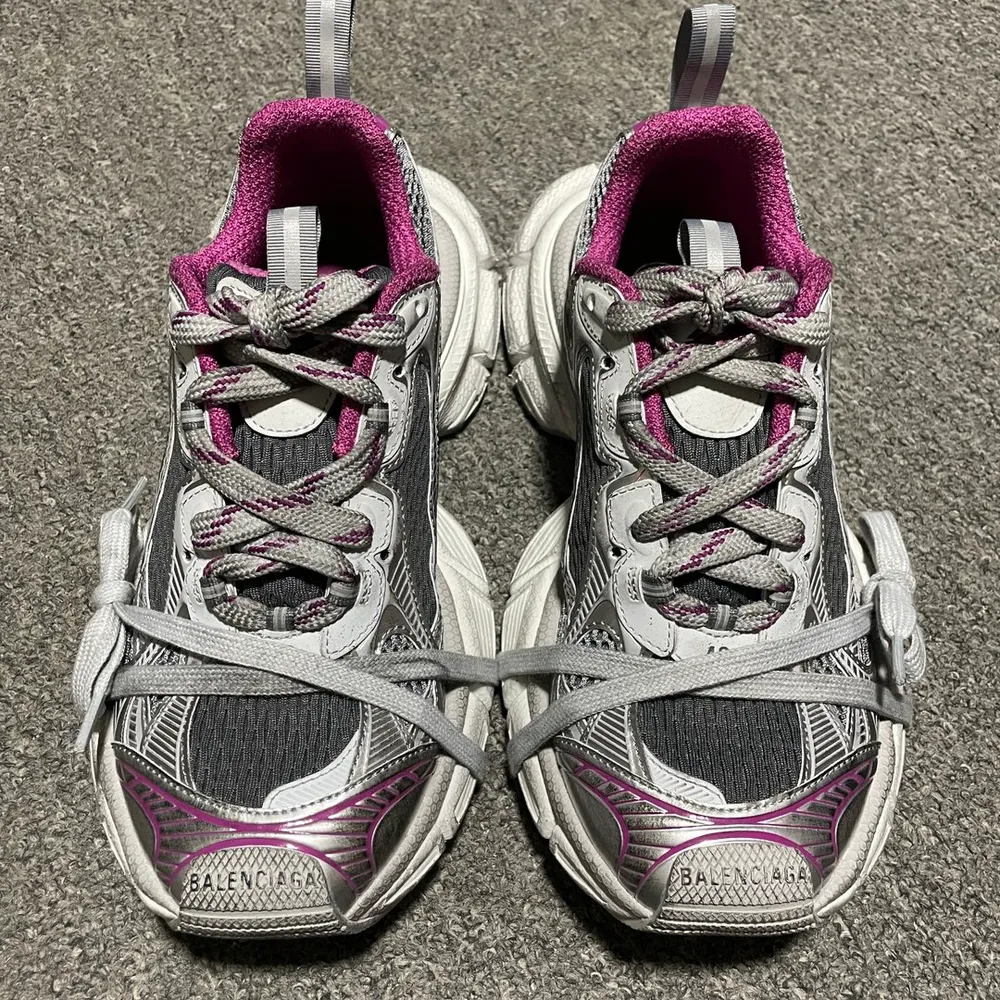 💰769 純原Balenciaga 巴黎世家 Phantom Sneaker 3XL 做舊復古老爹鞋 巴黎世家十代 官方全套配件鞋盒 鞋帶 防塵紙配套齊全 尺碼：35 36 37 38 39 40 41 42 43 44 45 46 注意