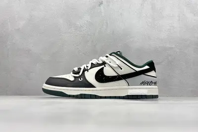 560💰