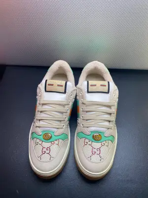 特價550不退不換，女40-1