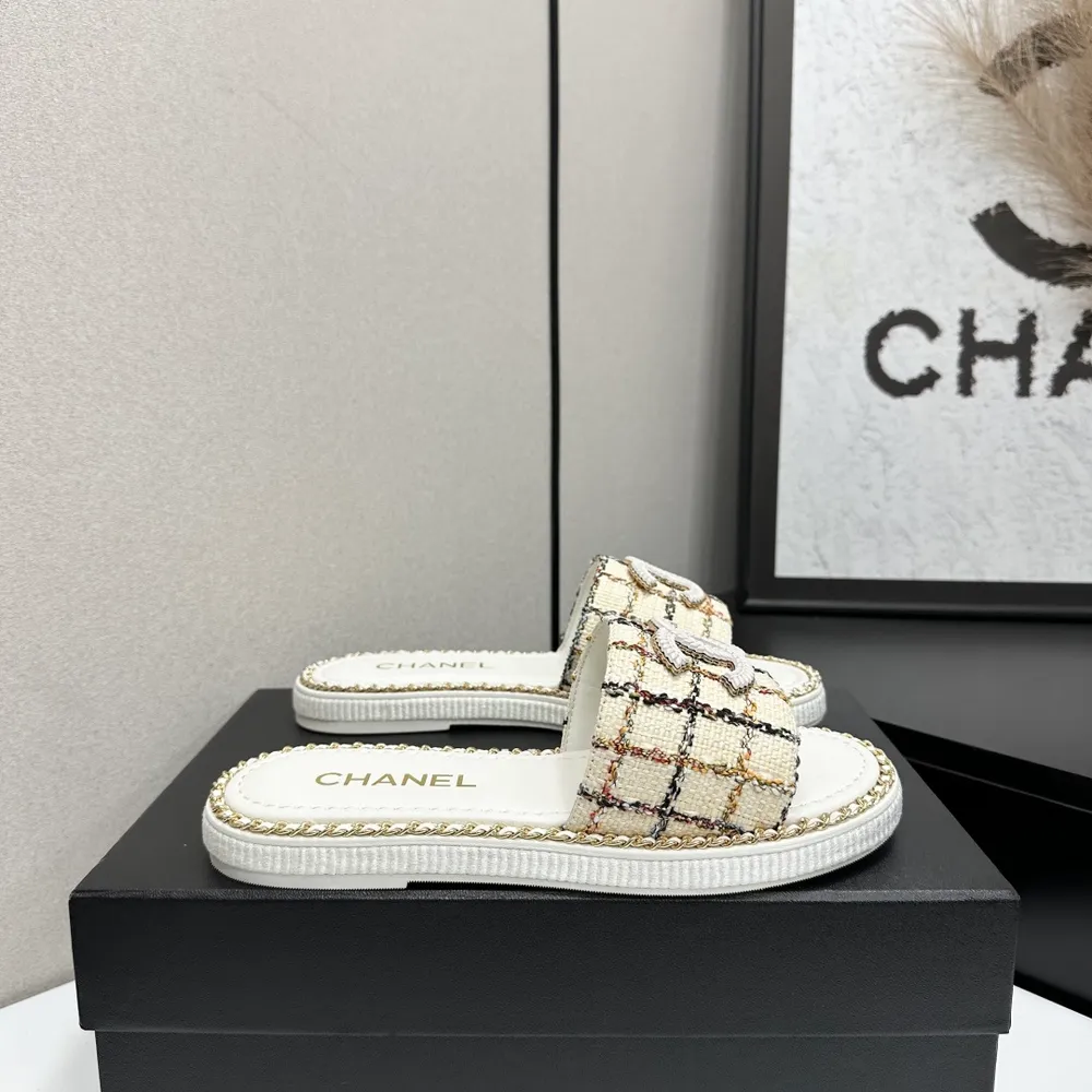 26Ss春夏新款Chanel香奈兒格紋編織麥穗扣一字涼拖鞋