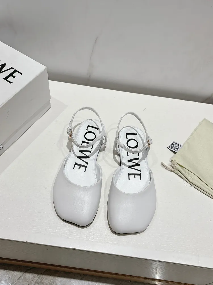 頂級版本🆕💗【羅意威•Loewe】 火爆新款 配合整體原版楦型，時尚而個性好穿 顏色超讚