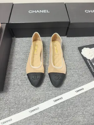 經典之作，香香最值得擁有的經典中的經典款 ，拼色百搭，簡約精緻，專櫃中的萬年長青款，永不過時