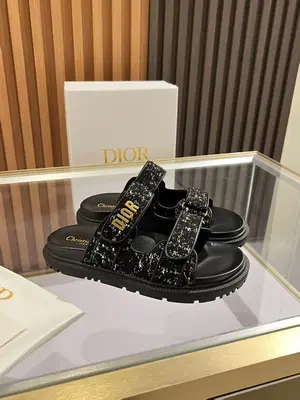 P630。Dior經典爆款涼拖