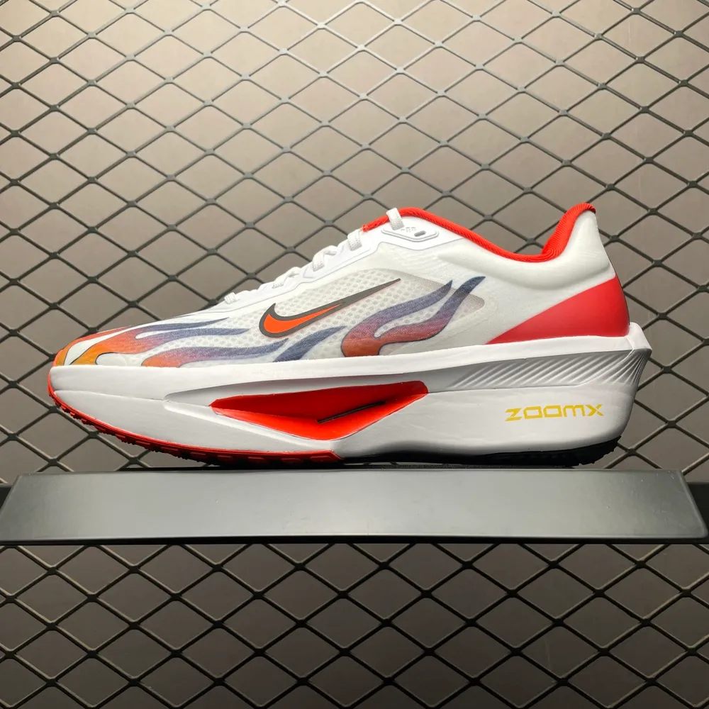 💰569 純原NK Zoom Fly 6 EK 馬拉松超輕跑鞋 HQ3498-100 新版本 尺碼：36 36.5 37.5 38 38.5 39 40 40.5 41 42 42.5 43 44 44.5 45 編號：27TDEFJ