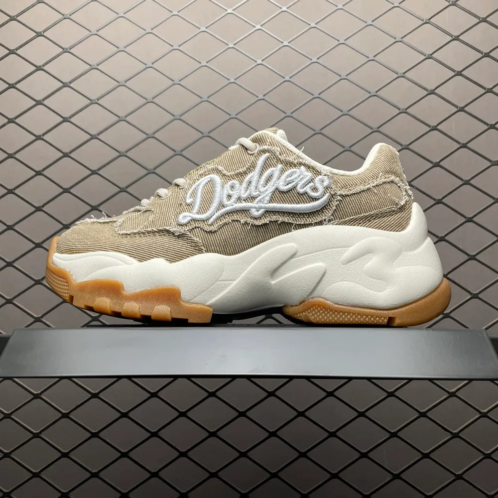 💰530 純原MLB Bigball Chunky Vintage 低幫休閒鞋 尺碼：35 36 36.5 37.5 38 38.5 39 40 40.5 41 42 42.5 43 44 編號：22TDEF78