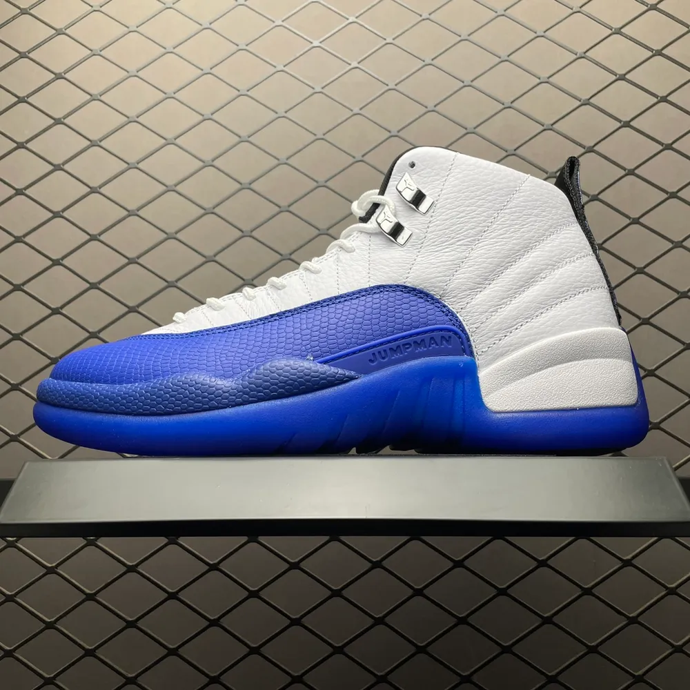 💰830 純原版本 Air Jordan 12 AJ12喬12 白藍 男子文化籃球鞋 CT8013-140 老牌頭部外貿大廠出品 進口頭層皮 真碳板加持 尺碼：40 40.5 41 42 42.5 43 44 45 46 47.5 編號：
