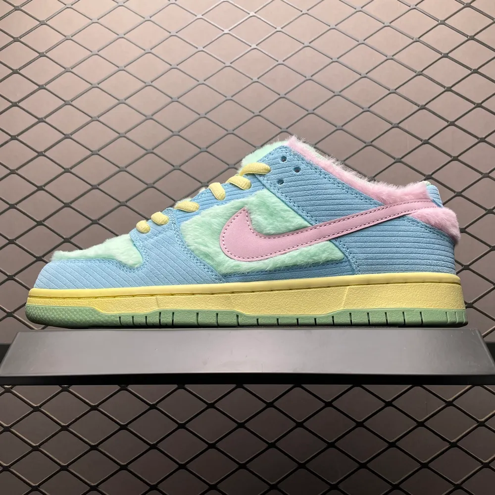 💰669 純原 Verdy x NK SB Dunk Low 聯名款低幫休閒板鞋 FN6040-400 專業外貿大廠出品 尺碼：36 36.5 37.5 38 38.5 39 40 40.5 41 42 42.5 43 44 44.5 4