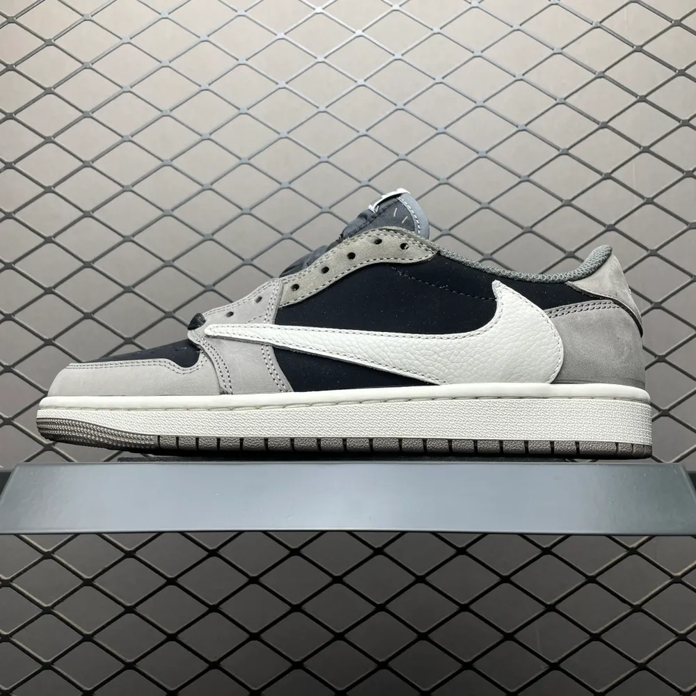 💰620 純原Travis Scott x Air Jordan 1 AJ1喬1低幫倒鉤 DM7866-001 大廠代工流水線打造 純原級既視感 細節隨意對比 尺碼：40 40.5 41 42 42.5 43 44 44.5 45 46 