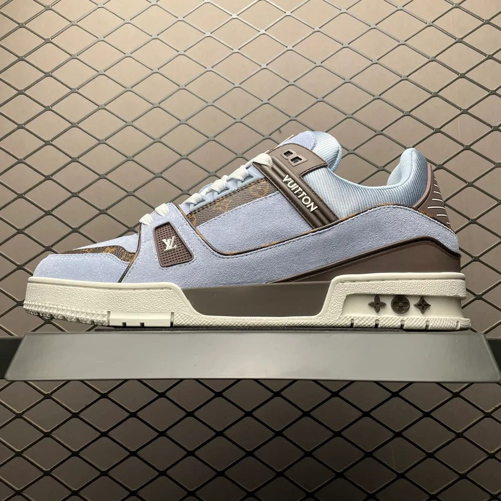 Louis Vuitton 路易威登 LV Trainer 低幫休閒板鞋 海淘代購同渠道品質 高階零售 外貿充正專供 原版購入開發 ZP級全套包裝 完美楦型 正確卡色 大底TPU 質感媲美原版 細節與原版一致 請注意區分市面通貨材 尺碼：3