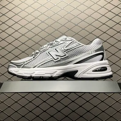 💰530 純原New Balance 新百倫 U740JPG 復古休閒慢跑鞋 全新版本 老牌大廠DT出品 尺碼：36 37 37.5 38 38.5 39.5 40 40.5 41.5 42 42.5 43 44 44.5 編號：23TD