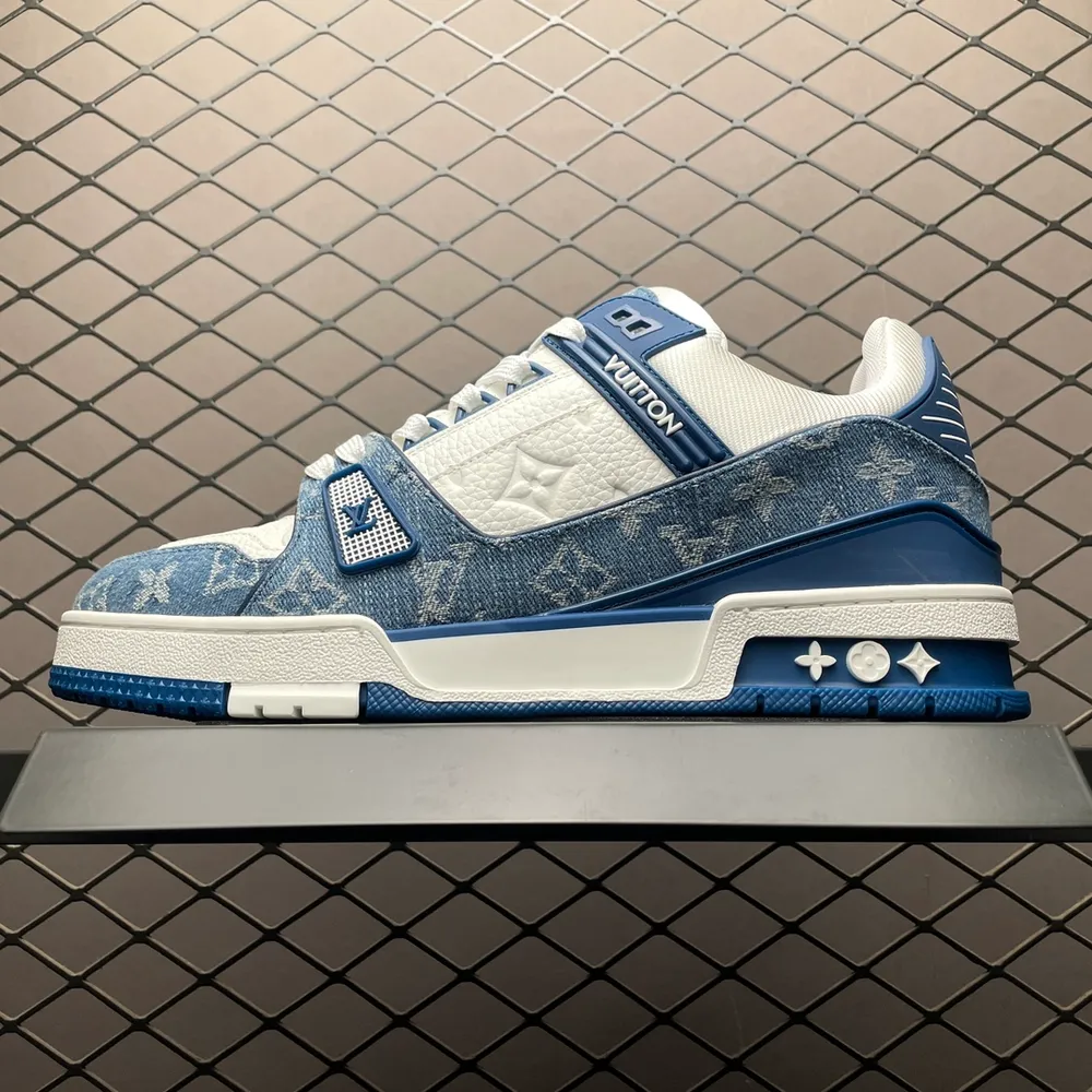 💰820 Louis Vuitton 路易威登 LV Trainer 低幫休閒板鞋 私人訂單 原版開發 高階零售 外貿充正專供 原版購入開發 全套包裝 完美楦型 正確卡色 大底TPU 質感媲美原版 品質可吊打市面大多數版本 尺碼：35 3