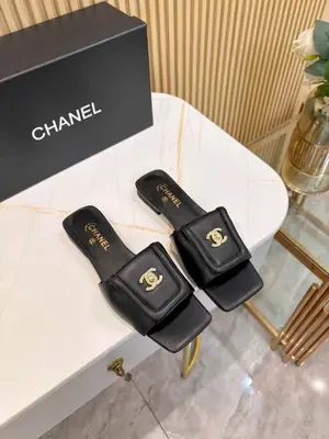 Chanel/香奈兒 2026書包扣方頭拖鞋終於來啦✨