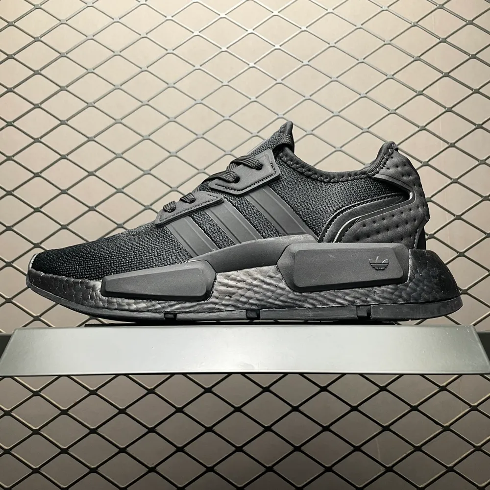 💰550 純原AD 阿迪 NMD_G1 Boost 爆米花中底休閒跑步鞋 IE4556 尺碼：39 40 40.5 41 42 42.5 43 44 44.5 45 編號：25TDEF29