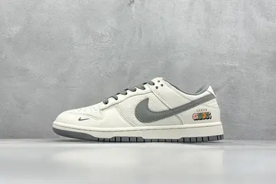 569💰