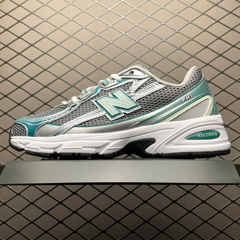 💰530 純原New Balance 新百倫 U740NC2 復古休閒慢跑鞋 尺碼：36 37 37.5 38 38.5 39.5 40 40.5 41.5 42 42.5 43 44 44.5 45 編號：23DCEE35