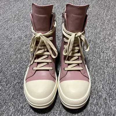 純原 Rick Owens 瑞克 歐文斯 高街經典休閒鞋 配置天地蓋硬實禮盒(附贈棉布託購物袋一個)升級原楦原紙版開發版型 牛皮革鞋面材質 小羊真皮內襯 全新資料開發奶香型TPU鋸齒紋耐磨橡膠鞋底 尺碼：36 37 38 39 40 41 