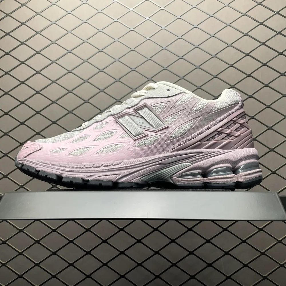 💰550 純原New Balance 新百倫 U1906WFA 復古休閒跑步鞋 尺碼：36 37 37.5 38 38.5 39.5 40 40.5 41.5 42 42.5 43 44 44.5 45 46.5 編號：25TDEF202