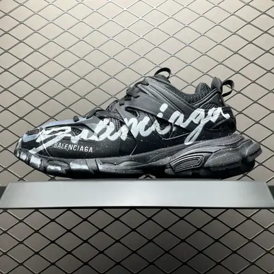 💰769 純原Balenciaga 巴黎世家 Track Sneaker 巴黎世家三代 戶外概念復古老爹鞋 全新外貿版本 核心配合工廠優勢供應 專櫃同步包裝 原裝大盒 細節精準對位官方 私模組合大底 從裡到外 最大尺度還原官方ZP 尺碼：