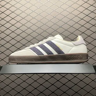 💰510   AD 阿迪 Gazelle Indoor 低幫休閒板鞋 IH8548 大廠支線出品 外貿平臺走量先鋒版本 尺碼：36 36.5 37 38 38.5 39 40 40.5 41 42 42.5 43 44 44.5 45 編