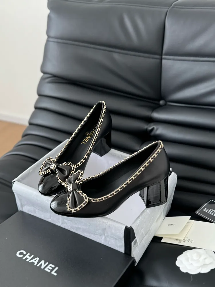 代購級 Chanel 小香25A新品鏈條蝴蝶結粗跟單鞋！