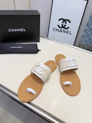 小香春夏季新款，35-43碼，橡膠底p570，真皮底加40