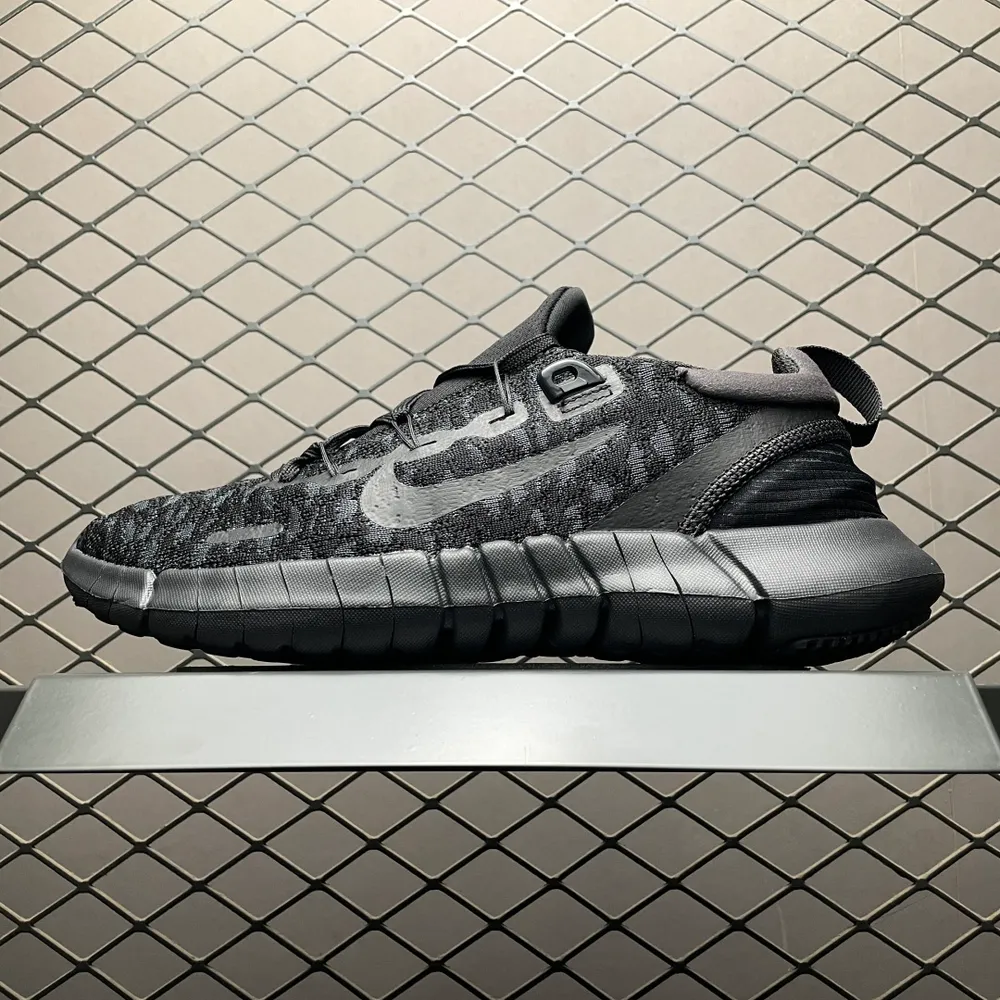 💰530 純原NK Free RN 5.0 赤足 超輕透氣緩震跑步鞋 CZ1884-104 尺碼：36 36.5 37.5 38 38.5 39 40 40.5 41 42 42.5 43 44 44.5 45 編號：22YEFF17