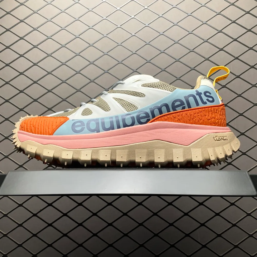 💰820 Moncler 盟可睞/蒙口 Trailgrip GTX 抗撕裂材質山地戶外鞋  鞋身採用Cordura防撕裂尼龍/Gore-Tex防水材質 中底內建全掌碳板 支撐效能拉滿 側邊3M反光帶 鞋底搭載Vibram外底提供超強的抓地