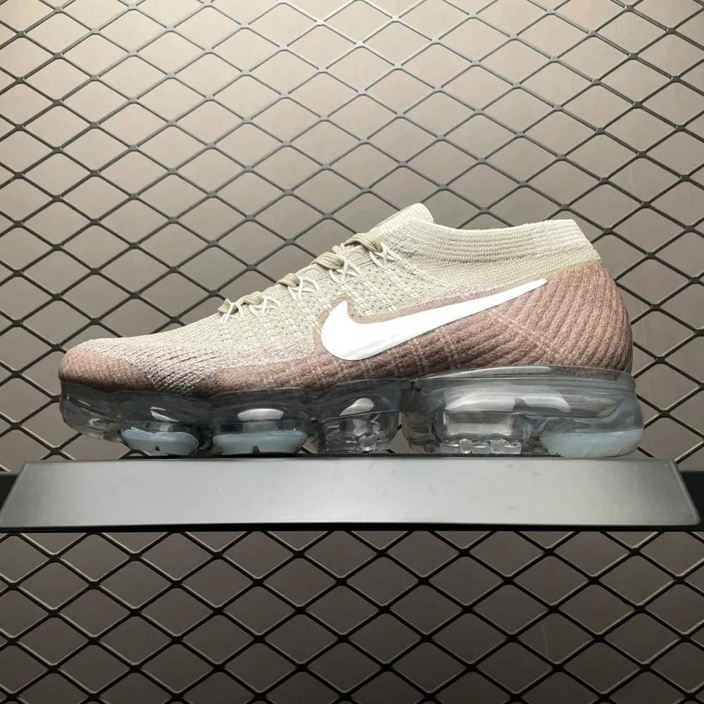 💰569 純原NK Air Vapormax Flyknit 全掌氣墊運動鞋 849557-205 尺碼：35.5 36 36.5 37.5 38 38.5 39 40 40.5 41 42 42.5 43 44 44.5 45 46 4