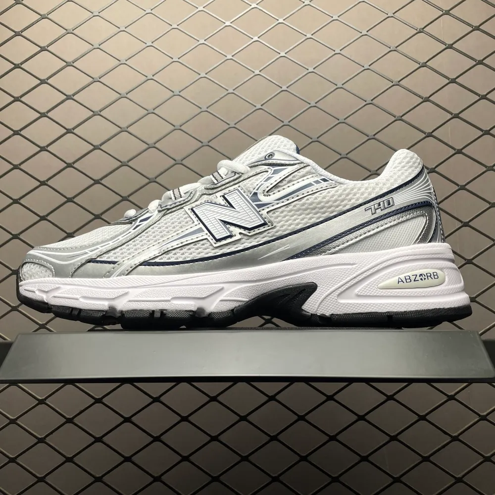 💰530 純原New Balance 新百倫 U740WN2 復古休閒慢跑鞋 全新版本 老牌大廠DT出品 尺碼：36 37 37.5 38 38.5 39.5 40 40.5 41.5 42 42.5 43 44 44.5 編號：23TD