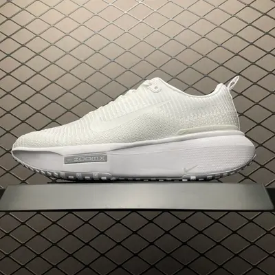 💰540 純原NK Zoomx Invincible Run FK4 透氣緩震跑步鞋 DR2615-010 尺碼：36 36.5 37.5 38 38.5 39 40 40.5 41 42 42.5 43 44 44.5 45 編號：23