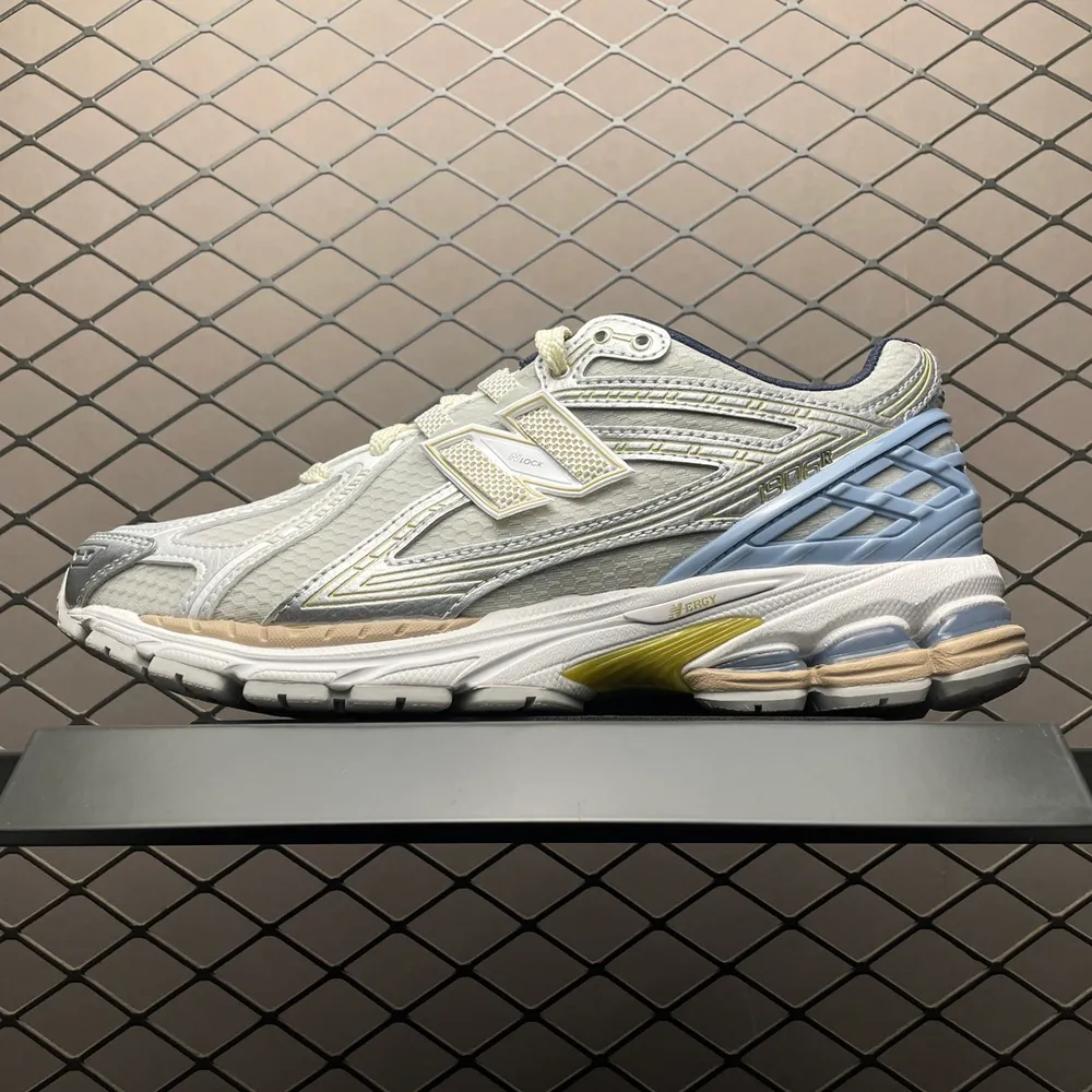 💰520 價格調整   純原 KITH x New Balance 新百倫 復古休閒跑步鞋 M1906RKC 原廠資料開發 市售最高品質 原廠網紗 正確卡色皮料衝裁組合 匠心打造 鞋面鞋底工藝極其複雜 難度可想而知 新開獨立私模大底 全網