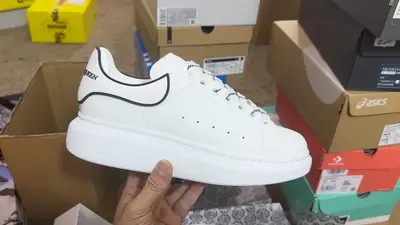 麥昆白鞋發貨實拍