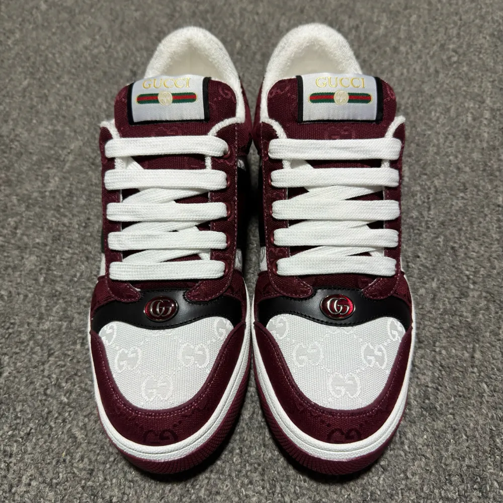 💰750 Gucci 古馳 Screener GG琺琅 復古老爹板鞋 海淘代購專供品質 正確楦型 正確固特異無膠走線工藝 配件齊全 進口皮料/原版毛巾內裡 匠心打造 其用料及細節已爭取最大限度還原公司正品 實拍如圖 所見即所得 謹防混賣 