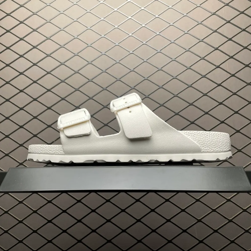 💰410  純原 Birkenstock 博肯/勃肯 EVA 雙扣拖鞋涼鞋 129441 大廠出品 夏季走量必備爆款🔥超輕發泡大底 整鞋十分輕便 尺碼：36 37 38 39 40 41 42 43 44 45 46 編號：13DCEE