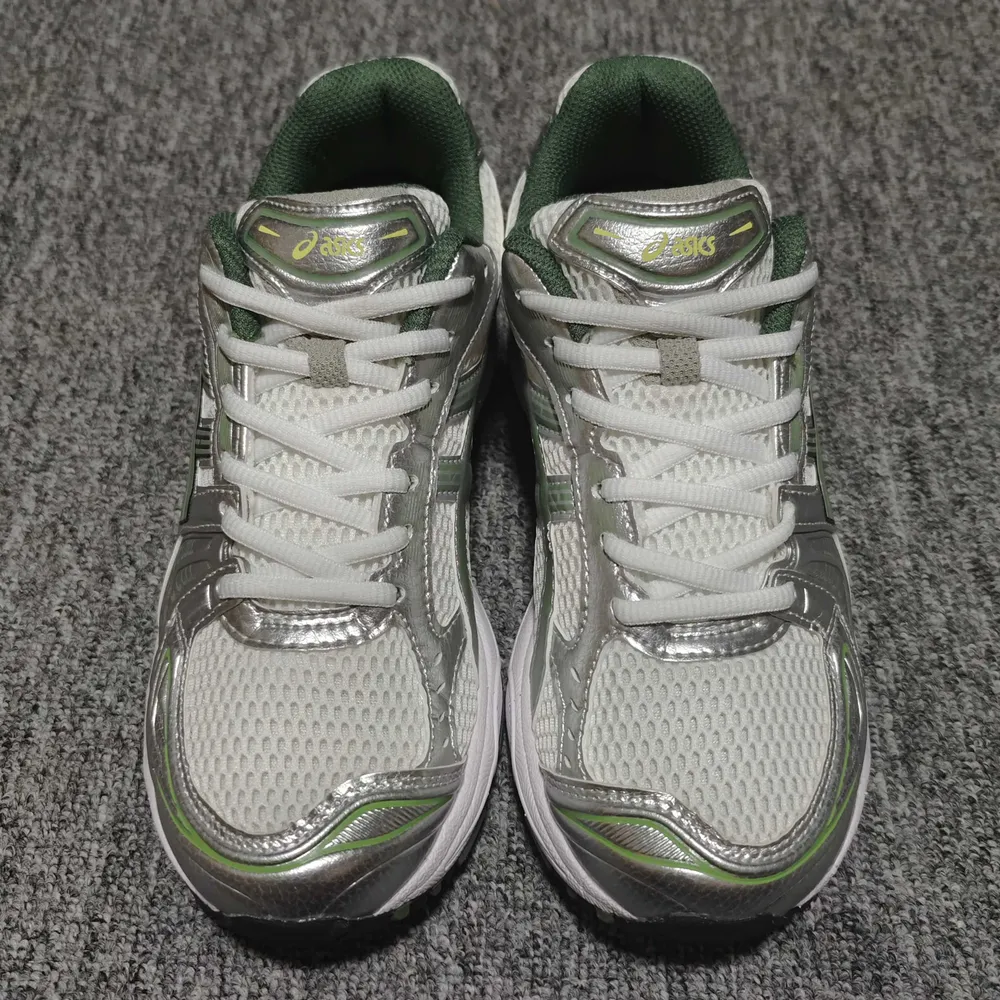 💰530  純原 外貿走量版 Asics 亞瑟士 GEL-Kayano 14 低幫運動休閒跑步鞋 1202A056-021 尺碼：36 37.5 38 39 39.5 40 40.5 41.5 42 42.5 43.5 44 44.5 4