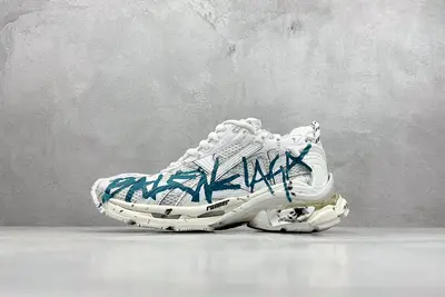 820💰