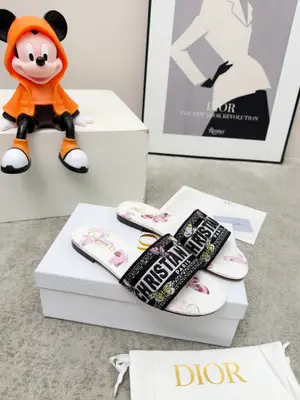 CD•迪奧女士老花刺繡皮底拖鞋升級版💫，