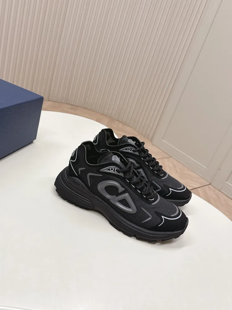 頂版 出男款p670 迪奧Dior 26款 全新 B30 新色系！！ 經典升級碰撞新火花 火爆休閒鞋 運動鞋  原版爆拆一比一完美復刻 工藝做工細節到位 原版定製材料 超讚 最新元素組合 時尚休閒個性 百搭