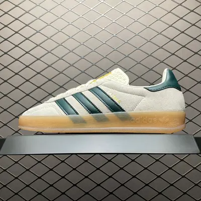 💰510   AD 阿迪 Gazelle Indoor 低幫休閒板鞋 IH7502 大廠支線出品 外貿平臺走量先鋒版本 尺碼：36 36.5 37 38 38.5 39 40 40.5 41 42 42.5 43 44 44.5 45 編
